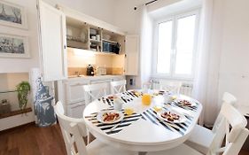 The Best Rent - Three-Bedroom Apartment Close To Colosseo